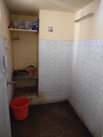 Sub Unit : bathrooms 1