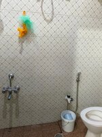 Sub Unit : bathrooms 1