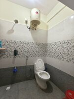 Sub Unit : bathrooms 1