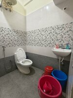 Sub Unit : bathrooms 2