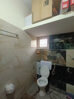 Sub Unit : bathrooms 1