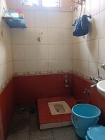 Sub Unit : bathrooms 1