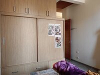 bedrooms 2