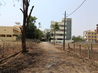 Unit:  Approach Road