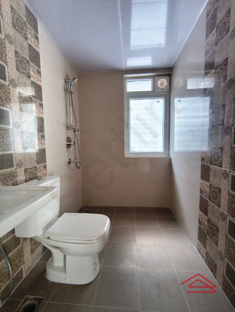 Bathroom 3