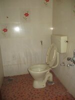 Sub Unit : bathrooms 2