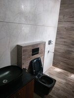 bathrooms 4