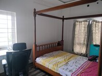 bedrooms 4
