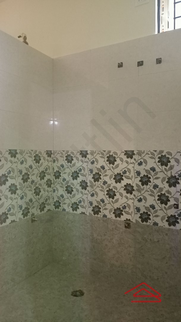 Sub Unit : bathrooms 2