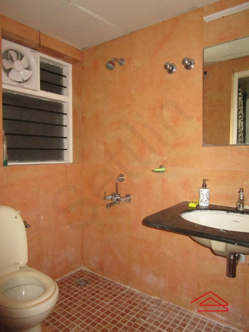 Bathroom 2