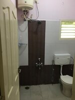 Sub Unit : bathrooms 1