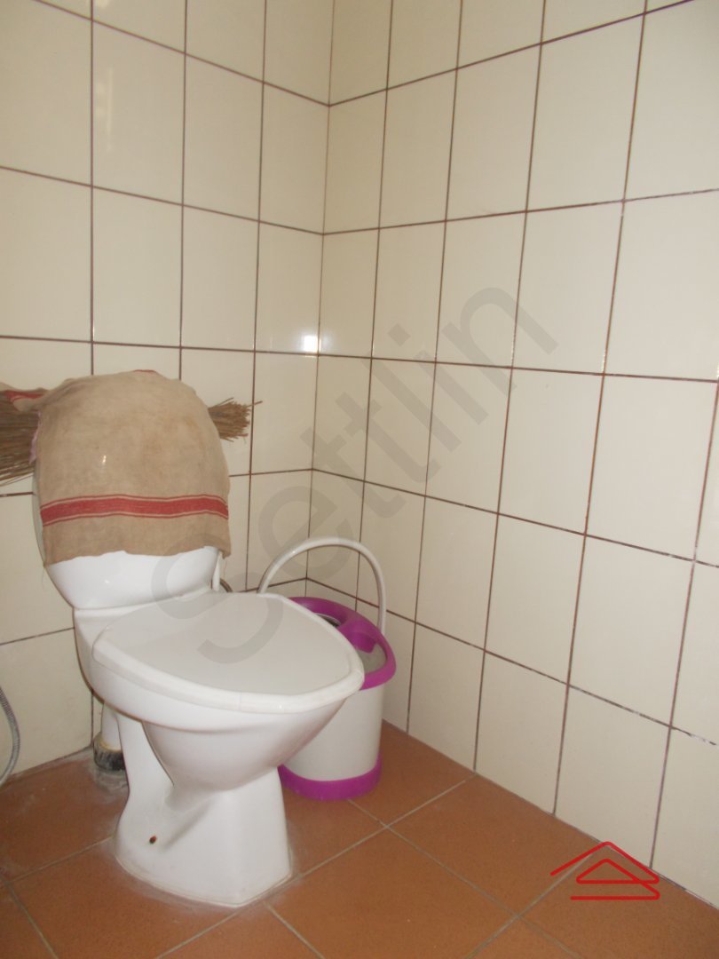 Bathroom 5