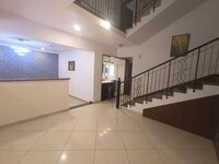 Hall 1