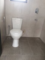 Servant Bathroom 1
