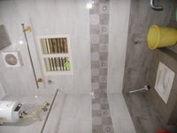 Sub Unit : bathrooms 2