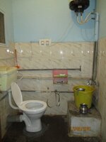 Sub Unit : bathrooms 1