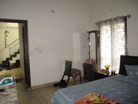 Sub Unit : bedrooms 1