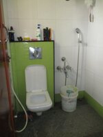 Sub Unit : bathrooms 2