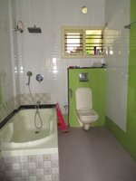 Sub Unit : bathrooms 1