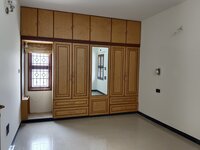 Sub Unit : bedrooms 2