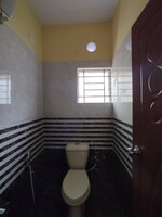 Sub Unit : bathrooms 1