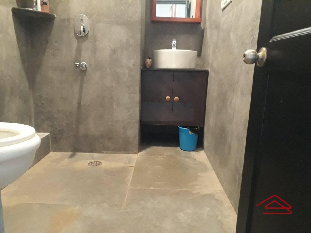 Bathroom 4