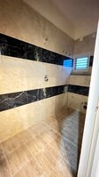 Sub Unit : bathrooms 1