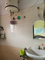 Sub Unit : bathrooms 1