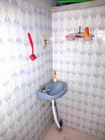 Sub Unit : bathrooms 2