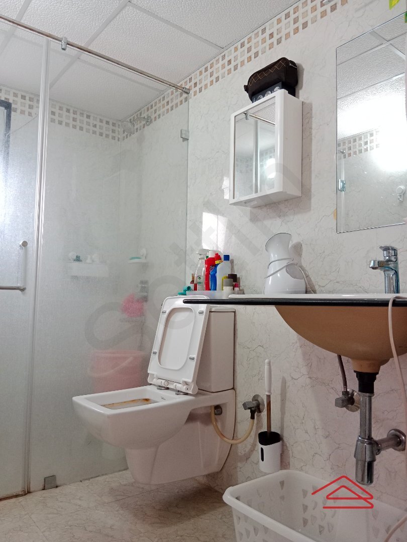 Bathroom 3