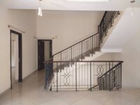 Hall 2