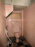 Sub Unit : bathrooms 1