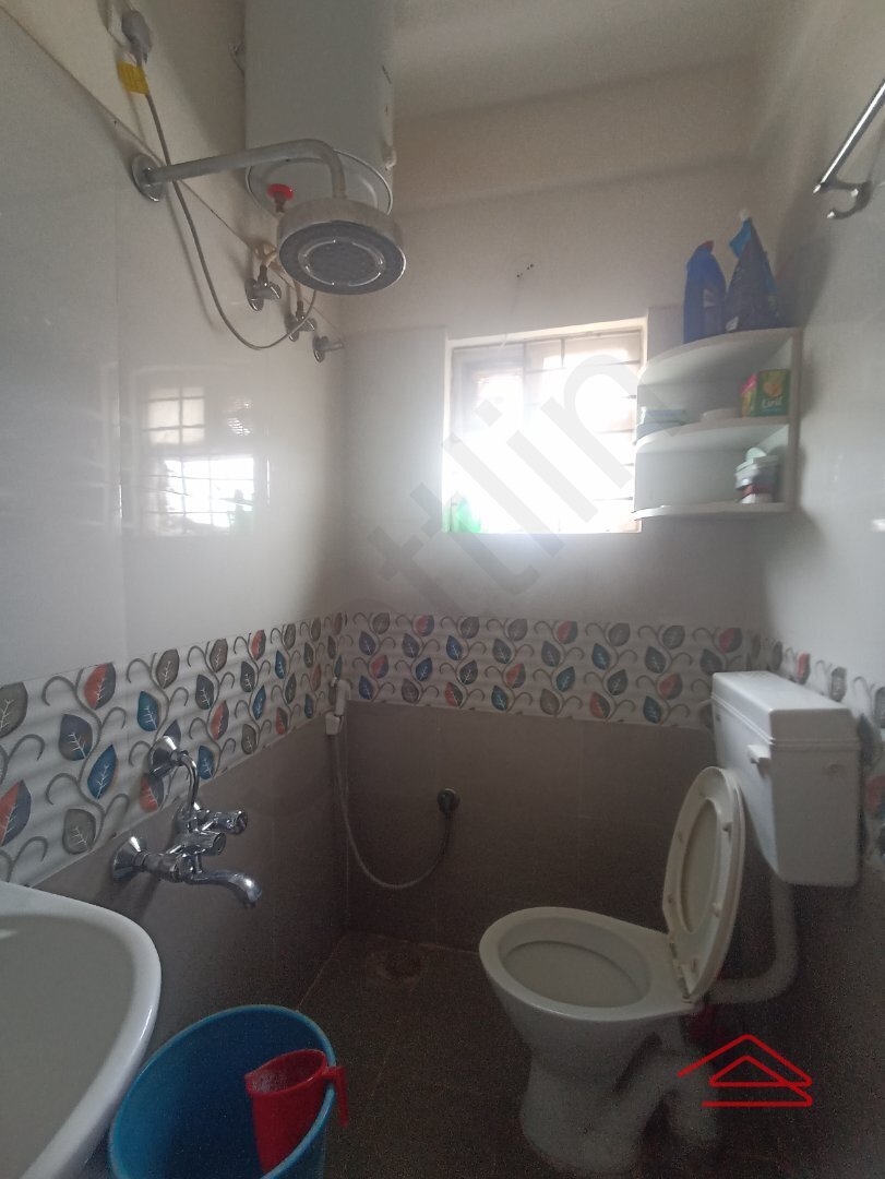 Sub Unit : bathrooms 2