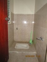 Servant Bathroom 1