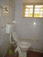 Sub Unit : bathrooms 1