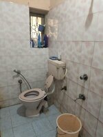 Sub Unit : bathrooms 1