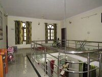 halls 1