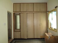 Sub Unit : bedrooms 1