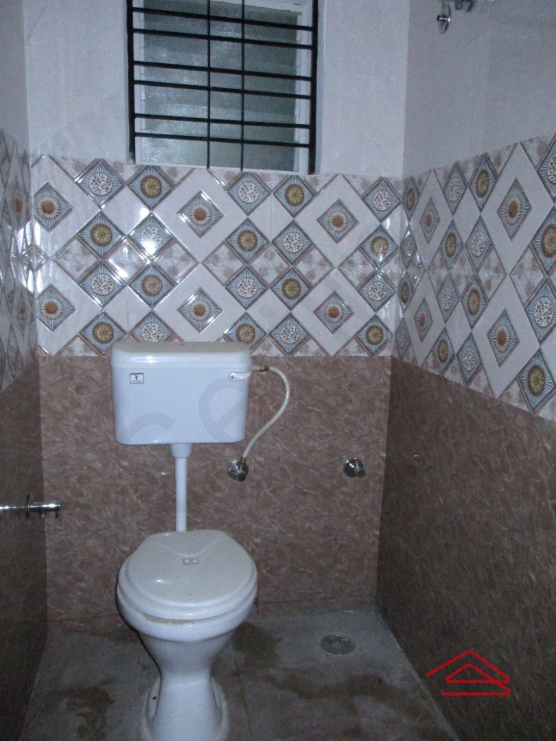 Sub Unit : bathrooms 2