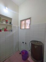 Sub Unit : bathrooms 3