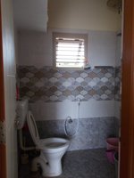 Sub Unit : bathrooms 1