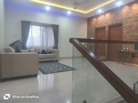 Hall 2
