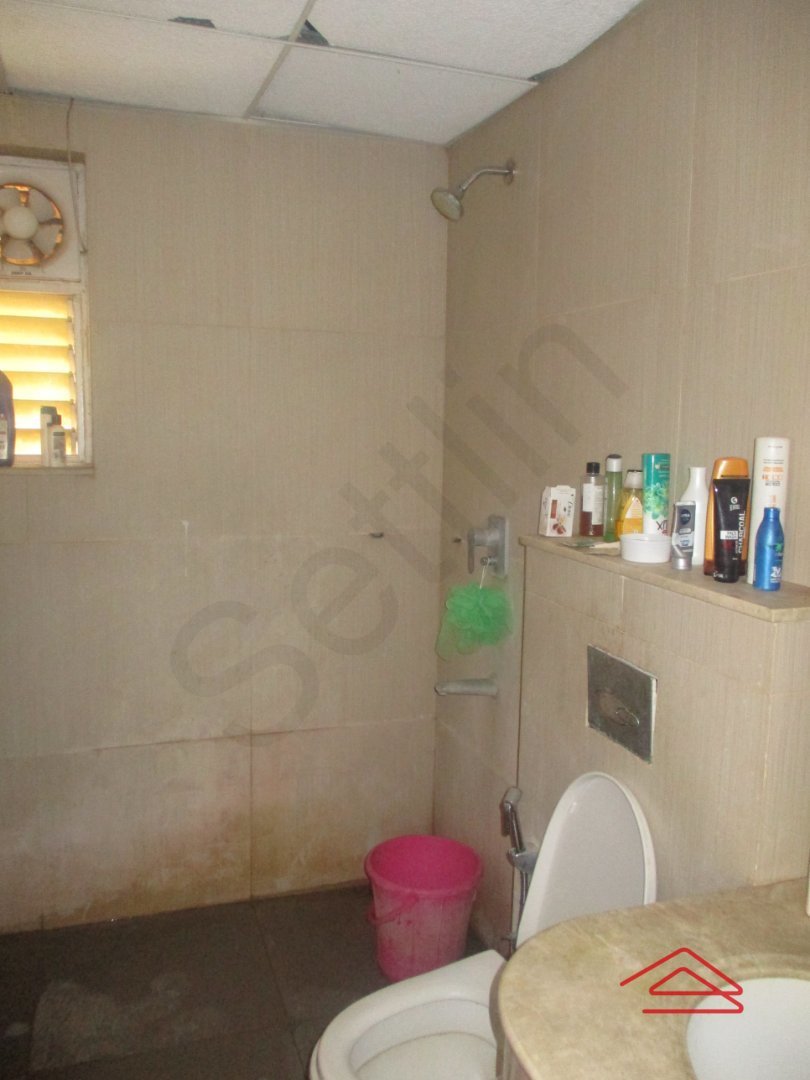 Bathroom 2