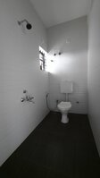 Sub Unit : bathrooms 1