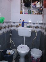 Sub Unit : bathrooms 1