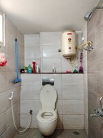 Sub Unit : bathrooms 1