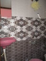 Sub Unit : bathrooms 1