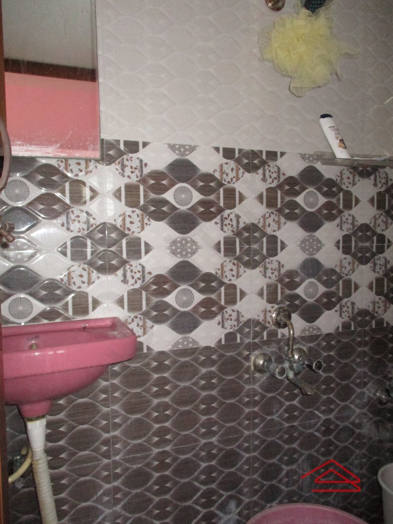 Sub Unit : bathrooms 1