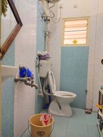 bathrooms 3