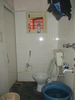 Sub Unit : bathrooms 1